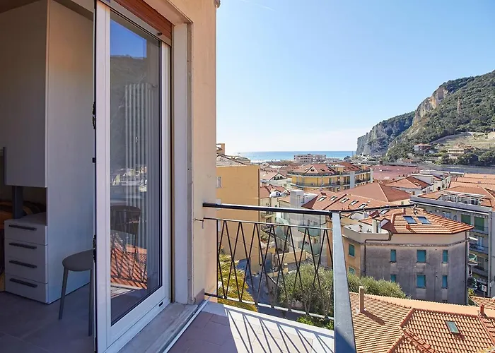 Rivierarent Al Boschetto * 피날레리구레